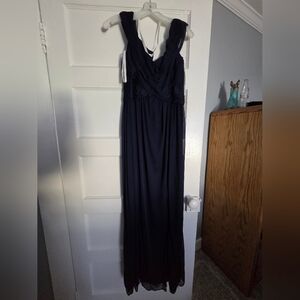 David's Bridal Crisscross Off-the-Shoulder Mesh Bridesmaid Dress (Size 8)